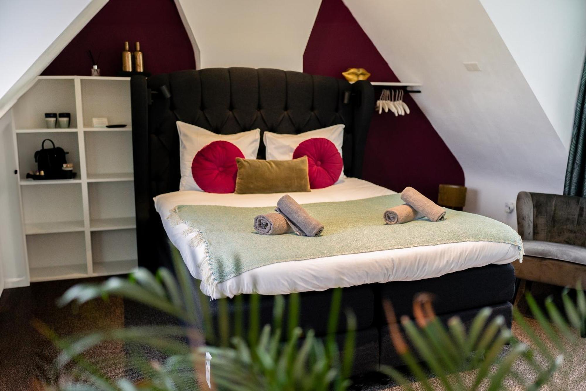 Boutique Lodge Зандфорт Экстерьер фото